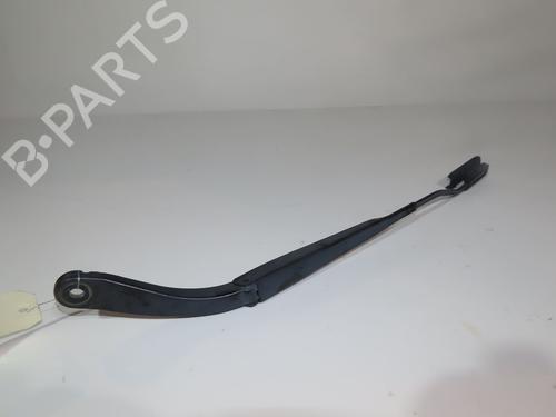Used Front windshield wiper arm RENAULT MEGANE CC (EZ0/1_) 1.9 dCi (EZ0J, EZ1S) (131 hp) 23165555