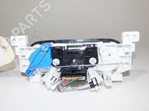 climate-control-renault-trafic-iii-van-fg_-2014-23161235 main image