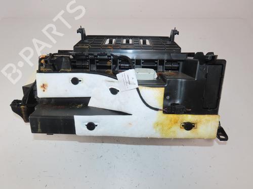 Used Glove box Glove box 39084542 39084542