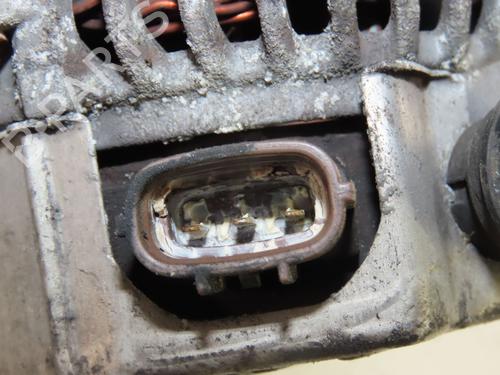 alternator-toyota-yaris-_p1_-1999-2000-2001-2002-2003-2004-2005-32486872 main image