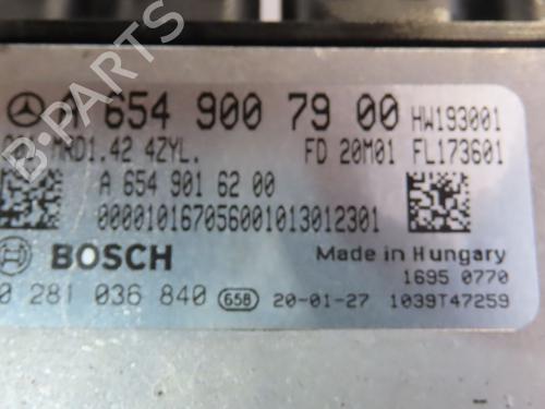 Used Engine control unit (ECU) MERCEDES-BENZ B-CLASS Sports Tourer (W247) B 200 d (247.012) (150 hp) 25207578