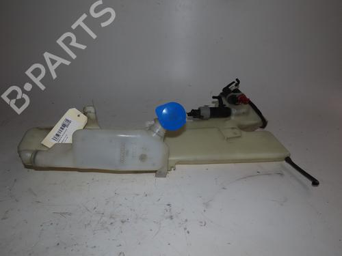 Used Windscreen washer tank HONDA CR-V II (RD_) 2.0 (RD5) (150 hp) 19498483