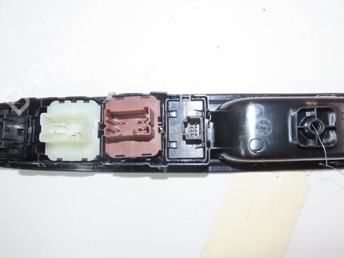 Left front window switch DACIA SANDERO III 1.0 TCe 90 | BP23163411I27 