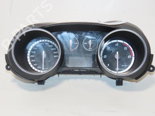 instrument-cluster-alfa-romeo-giulietta-940_-2010-2011-2012-2013-2014-2015-2016-2017-2018-2019-2020-24487806 main image