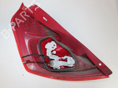 Used Right taillight FORD FIESTA VI (CB1, CCN) 1.6 TDCi (95 hp) 27975946