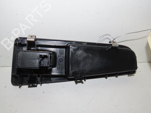 right-rear-window-switch-lancia-delta-iii-844_-14-844axa1a-735541719-2008-2009-2010-2011-2012-2013-2014-16400448 main image
