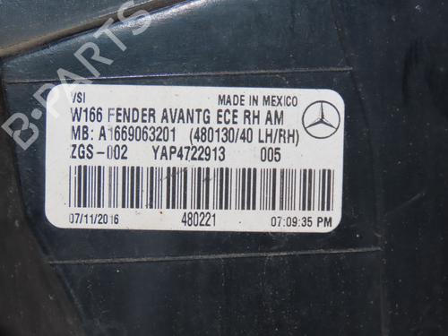 Right taillight MERCEDES-BENZ M-CLASS (W166) ML 250 CDI / BlueTEC 4-matic (166.004, 166.003) | BP29819234C35