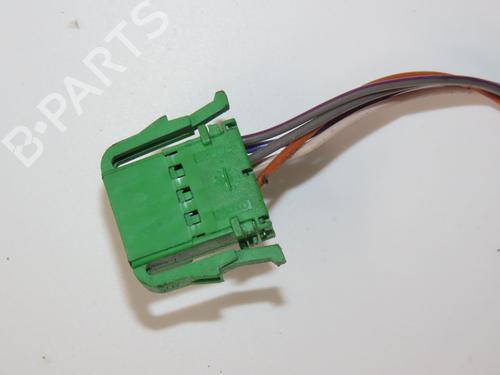 Retrovisor izquierdo Retrovisor izquierdo 38475724 38475724