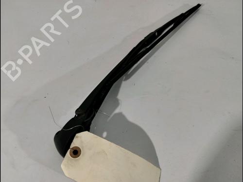 Used Rear windshield wiper arm VW GOLF IV (1J1) 1.9 TDI (101 hp) 23165355