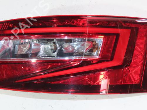 Højre baglygte SKODA SUPERB III (3V3) 1.6 TDI | BP29414919C35 