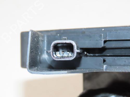 Used Front right lock DACIA DUSTER (HM_) 1.0 LPG (HMMT) (101 hp) 31820672