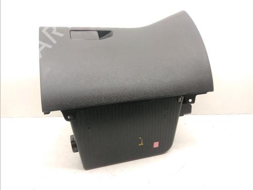 Used Glove box PEUGEOT 308 II (LB_, LP_, LW_, LH_, L3_) 1.2 THP 110 (110 hp) 14959686