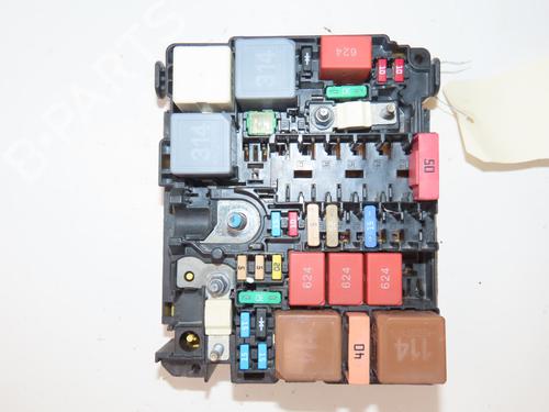 Fuse box CITROËN C5 AIRCROSS (A_) 1.6 Hybrid 225 (A45GFR) | BP38410384E1 - Image 3