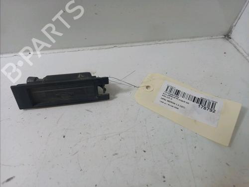 Nummerpladelys OPEL MERIVA A MPV (X03) 1.3 CDTI (E75) (75 hp) 14900432