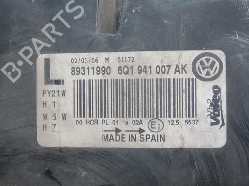 Left headlight VW POLO (9N_, 9A_) 1.9 TDI | BP26570943C28 