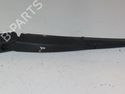Used Rear windshield wiper arm RENAULT MEGANE IV Hatchback (B9A/M/N_) 1.5 dCi 110 (B9A3) (110 hp) 28572680