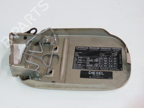 Fuel flap MERCEDES-BENZ E-CLASS (W211) E 270 CDI (211.016) | BP18205512C131 