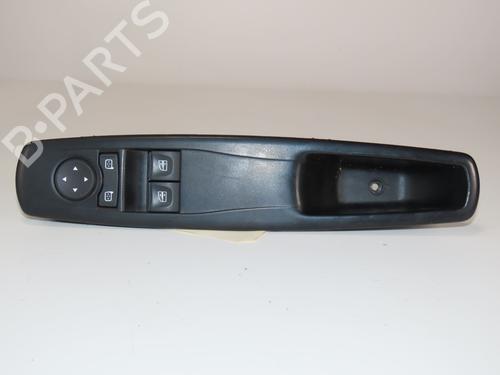 Used Left front window switch Left front window switch RENAULT MEGANE III Hatchback (BZ0/1_, B3_) 1.5 dCi (BZ1G, BZ1W, BZ0R) (95 hp) 32354455 32354455