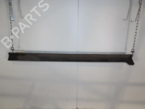 Højre sidekjole Højre sidekjole RENAULT TWINGO II (CN0_) 1.6 RS (CN0N, CN0R, CN0S) (133 hp) 39627814 39627814