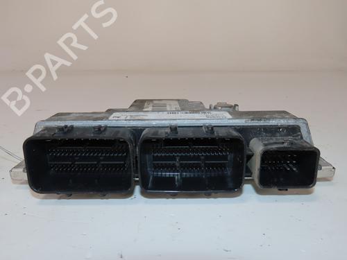 engine-control-unit-ecu-renault-master-iii-van-fv-2010-27992853 main image