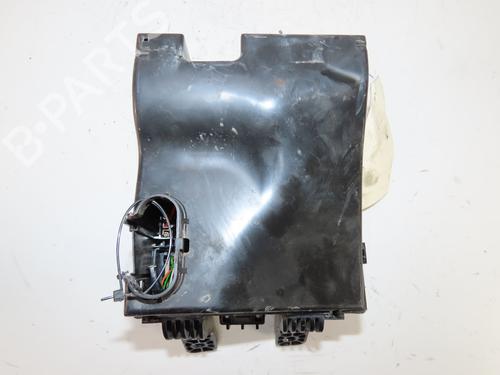 Used Fuse box KIA SPORTAGE III (SL) 1.7 CRDi (116 hp) 29469185