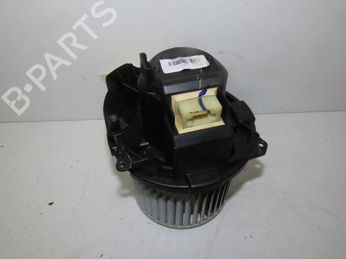 Used Heater blower motor RENAULT CLIO V (B7_) 1.0 SCe 75 (B7M5) (72 hp) 16741513