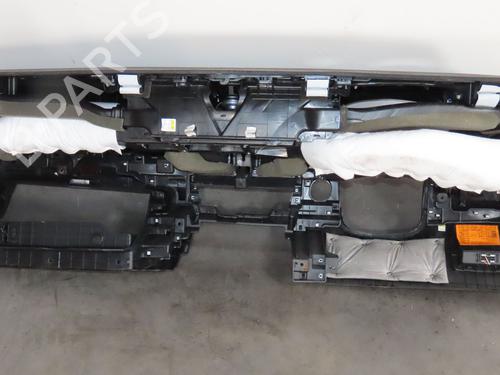 Instrumentbræt HYUNDAI KONA (OS, OSE, OSI) 1.6 CRDi e-VGT (136 hp) 28121058