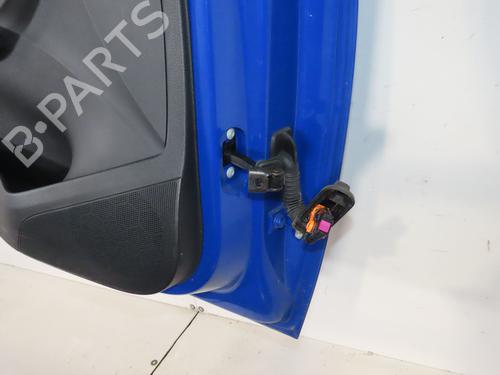 Used Left front door Left front door 37062230 37062230