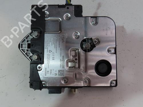 Antenne/Base PEUGEOT 308 III (FB_, FH_, FP_, F3_, FM_) BlueHDi 130 (FBYHZL, FBYHZT) (131 hp) 29380428