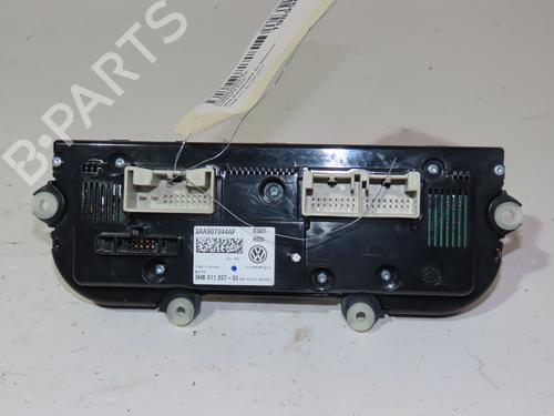 Used Climate control VW SCIROCCO III (137, 138) 2.0 TDI (140 hp) 17996096