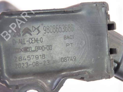 Used Ignition coil Ignition coil PEUGEOT 208 II (UB_, UP_, UW_, UJ_) 1.2 PureTech 100 (101 hp) 36543908 36543908