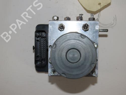 Used ABS pump RENAULT CLIO V (B7_) 1.0 SCe 75 (B7M5) (72 hp) 30447810