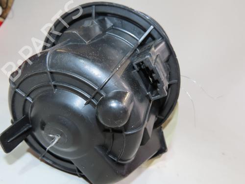 Heater blower motor CITROËN C3 II (SC_) 1.2 VTi 82 | BP19025567M62 