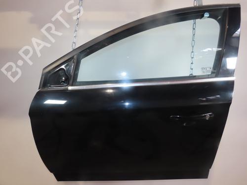 Used Left front door FORD MONDEO IV Turnier (BA7) 2.0 TDCi (140 hp) 17739105