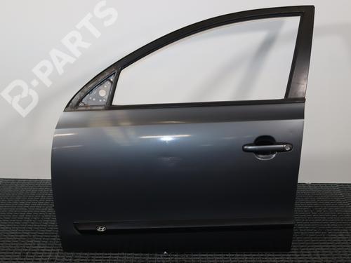 Used Left front door HYUNDAI i30 Estate (FD) 1.6 CRDi (116 hp) 12198405