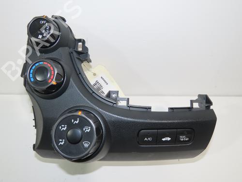 Used Climate control HONDA JAZZ III (GE_, GG_, GP_, ZA_) 1.2 (GG1) (90 hp) 15009056