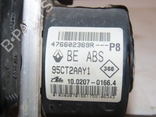 Used ABS pump RENAULT MEGANE III Hatchback (BZ0/1_, B3_) 1.5 dCi (86 hp) 17995996