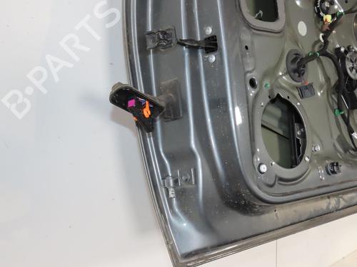 right-front-door-seat-ibiza-v-kj1-kjg-2017-37624400 main image