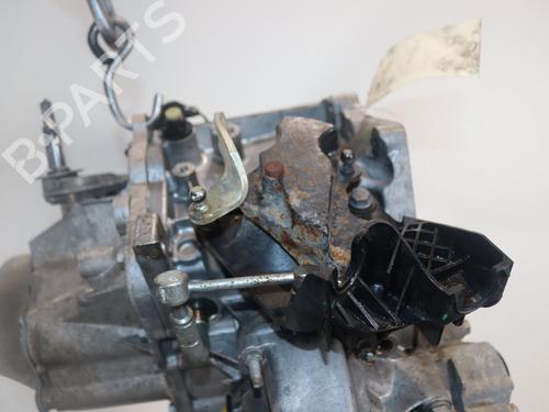 gearbox-citroen-berlingo-box-bodympv-b9-2008-32659485 main image