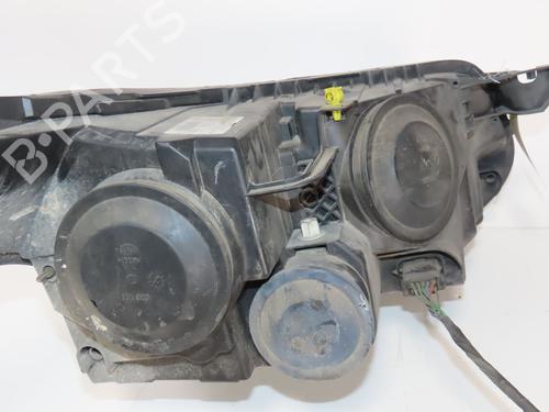 left-headlight-citroen-c3-picasso-sh_-2008-33680107 main image