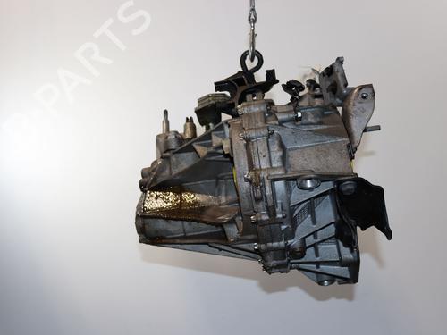 Used Gearbox Gearbox RENAULT CAPTUR I (J5_, H5_) 1.5 dCi 110 (110 hp) 19784860 19784860