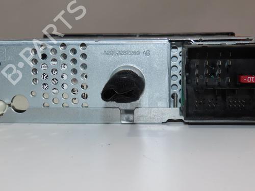 Used Radio PEUGEOT 1007 (KM_) 1.4 HDi (68 hp) 27095310