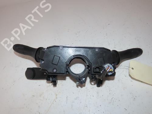 steering-column-stalk-renault-arkana-i-lcm_-ldn_-2019-40051754 main image