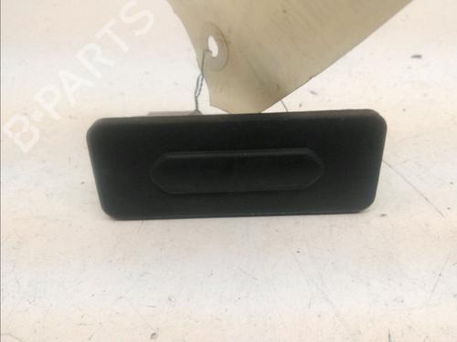 Used Electronic module Electronic module RENAULT CAPTUR II (HF_) Blue dCi 95 (HFAF) (95 hp) 15644140 15644140