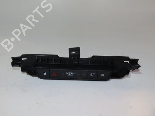 Warning switch DACIA SANDERO III 1.0 TCe 100 ECO-G (101 hp) 17662989