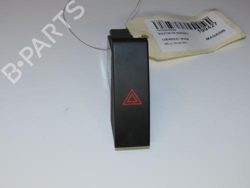 Warning switch CHEVROLET SPARK (M300) 1.0 LPG (65 hp) 17372306