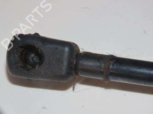 Used Tailgate lift support PEUGEOT 5008 II (MC_, MJ_, MR_, M4_) 1.5 BlueHDi 130 (MCYHZJ, MCYHZR, MCYHZX) (131 hp) 30868278