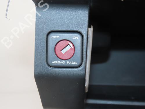 Boîte à gants PEUGEOT 207 (WA_, WC_) 1.6 HDi (90 hp) 32100071