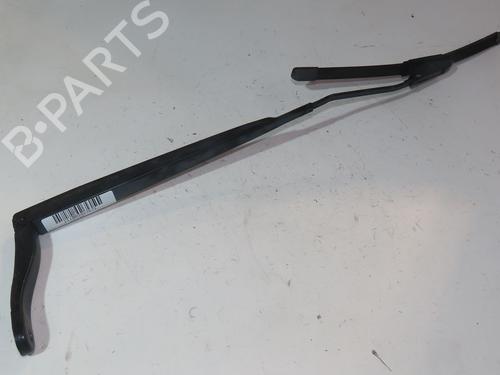 Used Front windshield wiper arm RENAULT MEGANE III Hatchback (BZ0/1_, B3_) 1.5 dCi (106 hp) 26463366