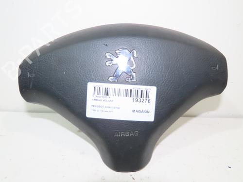 Used Driver airbag PEUGEOT 3008 I MPV (0U_) 1.6 HDi (112 hp) 15421289